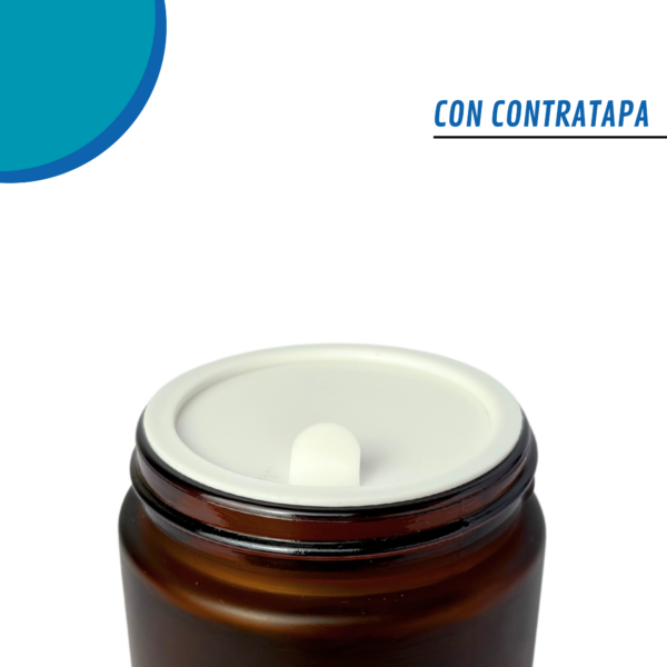 Pote de vidrio esmerilado ámbar con tapa a rosca dorada, blanca o negra y contratapa interna. Envase cosmético de 30g y 50g ideal para cremas, bálsamos y productos de cuidado personal.
